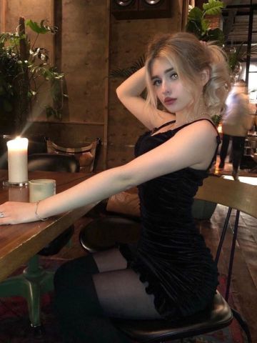 Наталия Спортивная Брюнетка Досчатое